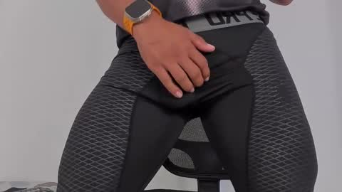 Snapshot of magnusclark chatting on 02.26.26 Magnusclark online show from 02.26.26