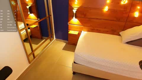 Dani online show from 11.13.25