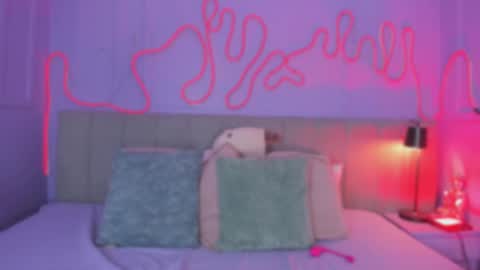 Mai online show from 11.25.25