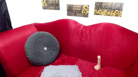 ISABELA online show from 01.08.25