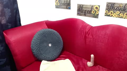 ISABELA online show from 02.14.25