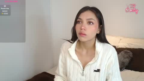 Snapshot of maiaa_evans chatting on 06.18.26 t online show from 06.18.26