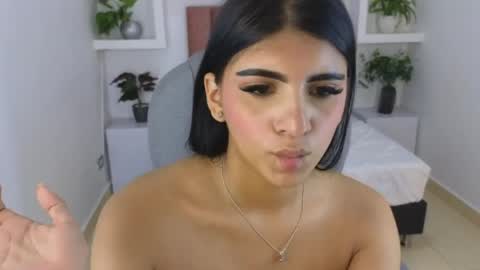 Snapshot of maiaa_ruiz chatting on 06.03.26 Maiaa Ruiz online show from 06.03.26