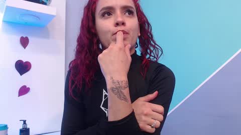 Maia  online show from 02.22.25