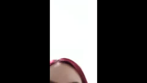 Snapshot of maiarosse_ chatting on 02.25.25 MaiaRosse online show from 02.25.25