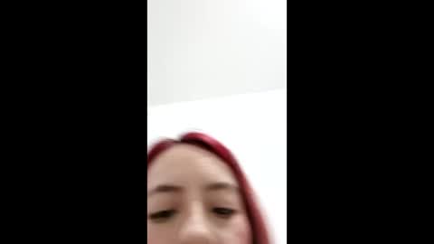 Snapshot of maiarosse_ chatting on 03.01.25 MaiaRosse online show from 03.01.25