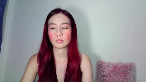 Snapshot of maiarosse_ chatting on 09.15.25 MaiaRosse online show from 09.15.25