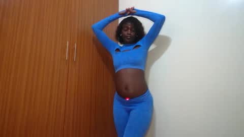 Snapshot of maicymiranda chatting on 01.04.25 TO MY GOOD SUPPORTERS KINDLY MAKE MY WISHES COME TRUE I LOVE YOU ALL I AM UNWELL BUT I WILL BE BACK SOON online show from 01.04.25