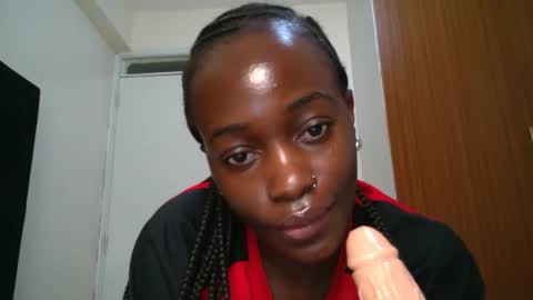 Snapshot of maicymiranda chatting on 02.02.25 TO MY GOOD SUPPORTERS KINDLY MAKE MY WISHES COME TRUE I LOVE YOU ALL I AM UNWELL BUT I WILL BE BACK SOON online show from 02.02.25