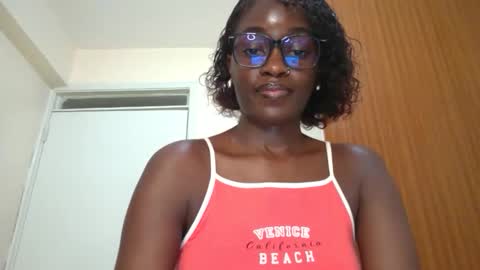 Snapshot of maicymiranda chatting on 03.10.25 TO MY GOOD SUPPORTERS KINDLY MAKE MY WISHES COME TRUE I LOVE YOU ALL I AM UNWELL BUT I WILL BE BACK SOON online show from 03.10.25