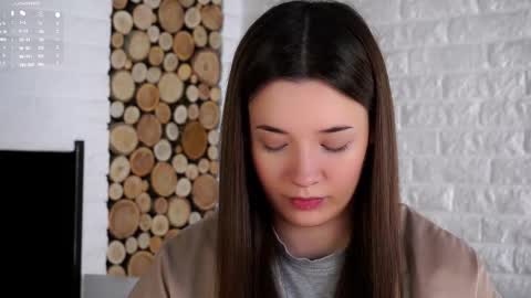 Lucy online show from 10.08.25