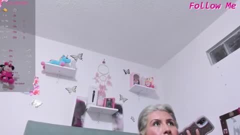 mailyn bakerrr  online show from 02.03.26