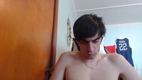 Snapshot of mainecollegeboy chatting on 03.01.25 mainecollegeboy online show from 03.01.25