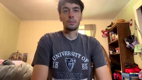 Snapshot of mainecollegeboy chatting on 10.05.25 mainecollegeboy online show from 10.05.25