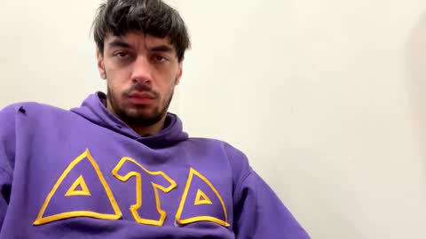 Snapshot of mainecollegeboy chatting on 10.28.25 mainecollegeboy online show from 10.28.25