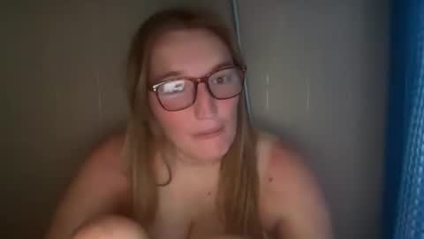 Snapshot of maisystellaxx chatting on 07.10.26 maisystellaxx online show from 07.10.26