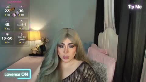 majestydannaxx online show from 12.21.25