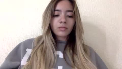 Snapshot of majo_gomezz chatting on 05.06.26 majo_gomezz online show from 05.06.26