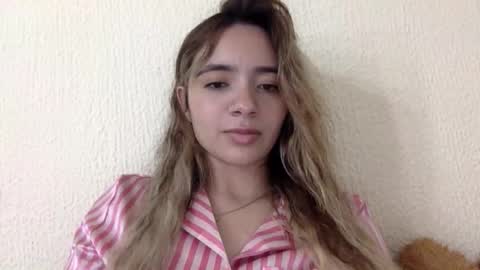 Snapshot of majo_gomezz chatting on 05.14.26 majo_gomezz online show from 05.14.26