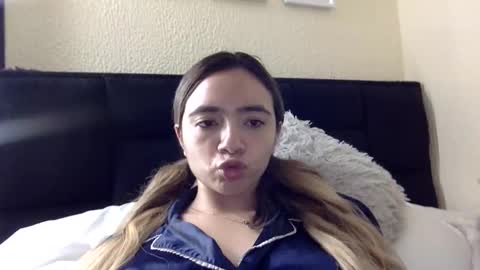 Snapshot of majo_gomezz chatting on 05.19.26 majo_gomezz online show from 05.19.26