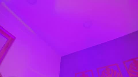 Snapshot of majo_rose chatting on 05.28.26 MAJO ROSE online show from 05.28.26