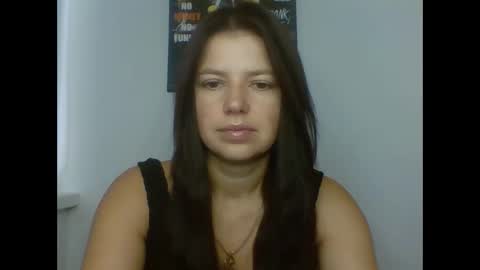 make_mesmile online show from 09.11.25