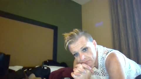 Snapshot of makeitrain904 chatting on 02.28.26 makeitrain904 online show from 02.28.26