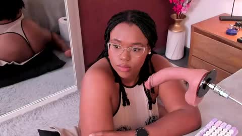 Snapshot of makena_gh chatting on 05.23.26 makena online show from 05.23.26