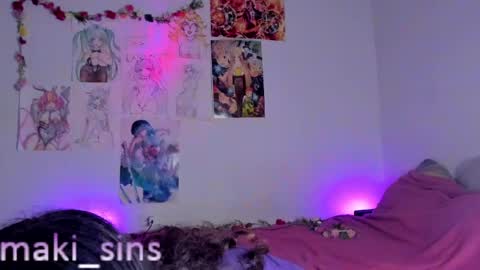 Snapshot of maki_sins chatting on 05.16.26 Maki Sins online show from 05.16.26