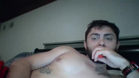 Snapshot of mako4eva chatting on 12.19.25 mako4eva online show from 12.19.25