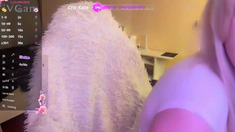 maksisisia online show from 10.24.25