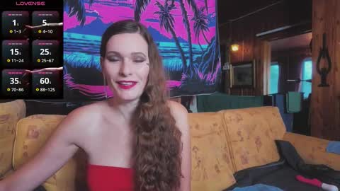 Mal Dee online show from 11.24.25