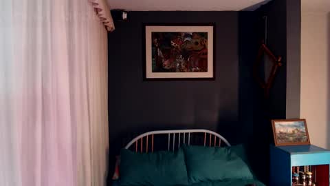 Snapshot of mala_kindle chatting on 02.19.25 Call me Mala independent model online show from 02.19.25