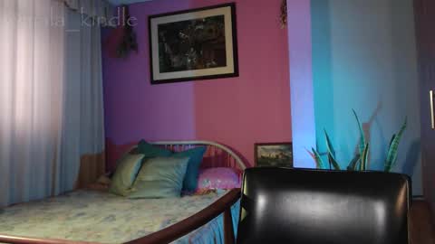 Snapshot of mala_kindle chatting on 09.29.25 Call me Mala independent model online show from 09.29.25