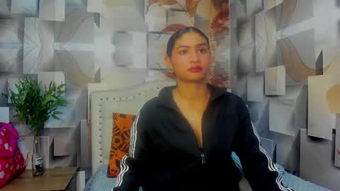 Snapshot of malaika_chalo chatting on 08.04.26 M A L A I K A online show from 08.04.26