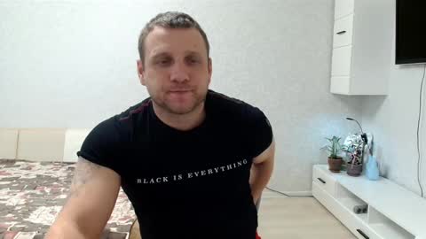 Snapshot of malchyshka chatting on 02.15.25 malchyshka online show from 02.15.25