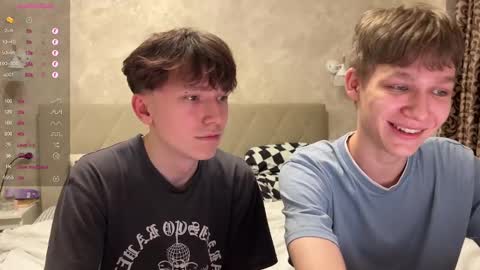 Snapshot of malcolm_yang chatting on 12.01.24 Tom and Mark 3 online show from 12.01.24