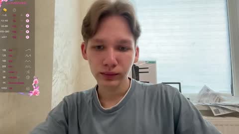 Snapshot of malcolm_yang chatting on 02.09.25 Tom and Mark 3 online show from 02.09.25