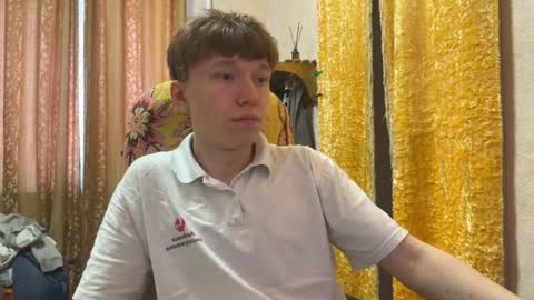 Snapshot of malcolm_yang chatting on 05.04.26 Tom and Mark 3 online show from 05.04.26