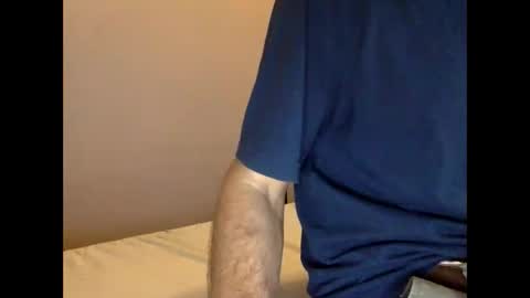 Snapshot of malefrench1 chatting on 10.08.25 malefrench1 online show from 10.08.25