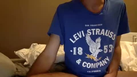 Snapshot of malefrench1 chatting on 10.25.25 malefrench1 online show from 10.25.25