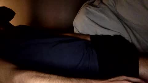 Snapshot of malefrench1 chatting on 10.31.25 malefrench1 online show from 10.31.25