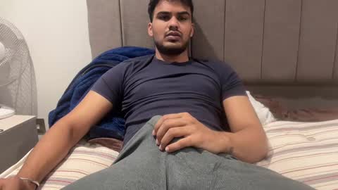 Snapshot of malegreek chatting on 12.12.24 malegreek online show from 12.12.24