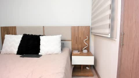 Maleja Diaz online show from 04.15.26