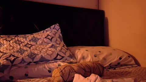 malekthick online show from 02.10.26