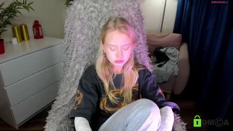 Malena online show from 02.22.25