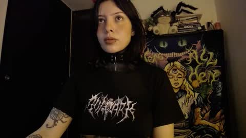 Alice Asylum online show from 11.04.25