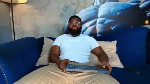 The King Malik online show from 10.10.25