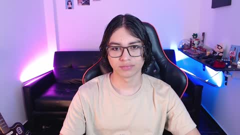 Snapshot of malik_harrison_ chatting on 12.30.24 Malik online show from 12.30.24