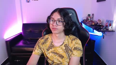 Snapshot of malik_harrison_ chatting on 01.10.25 Malik online show from 01.10.25